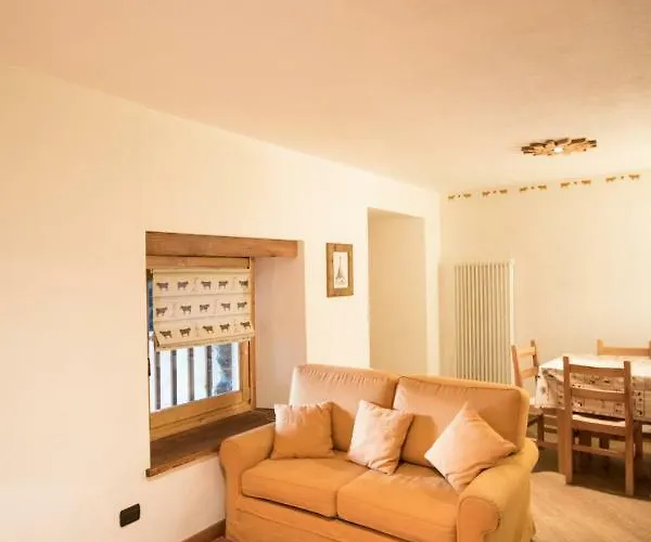 Maison De Meuny 쿠르마예